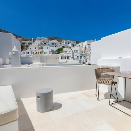 Tatil Evi 4twaves Pyrgos House -near The Square Platanos