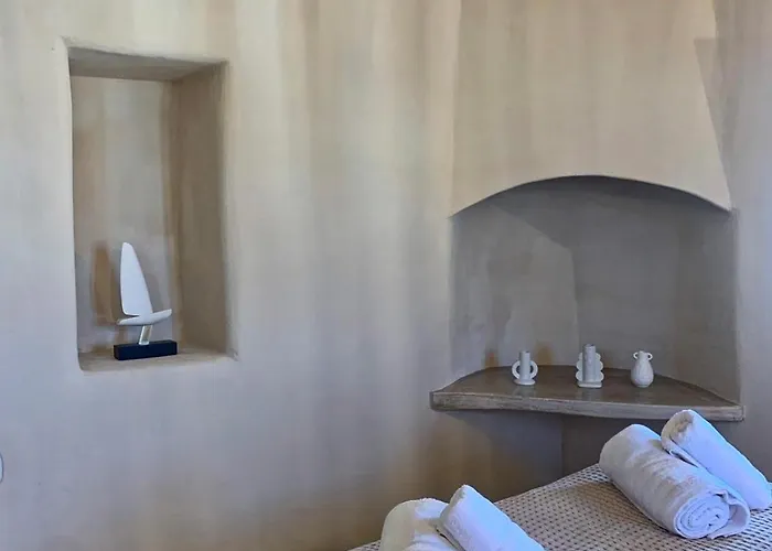 4twaves Pyrgos House -near The Square Platanos *