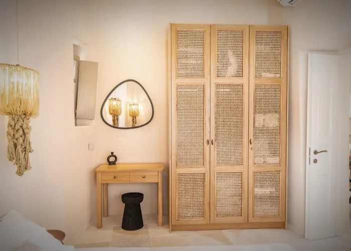 4twaves Pyrgos House -near The Square Platanos * Pánormos